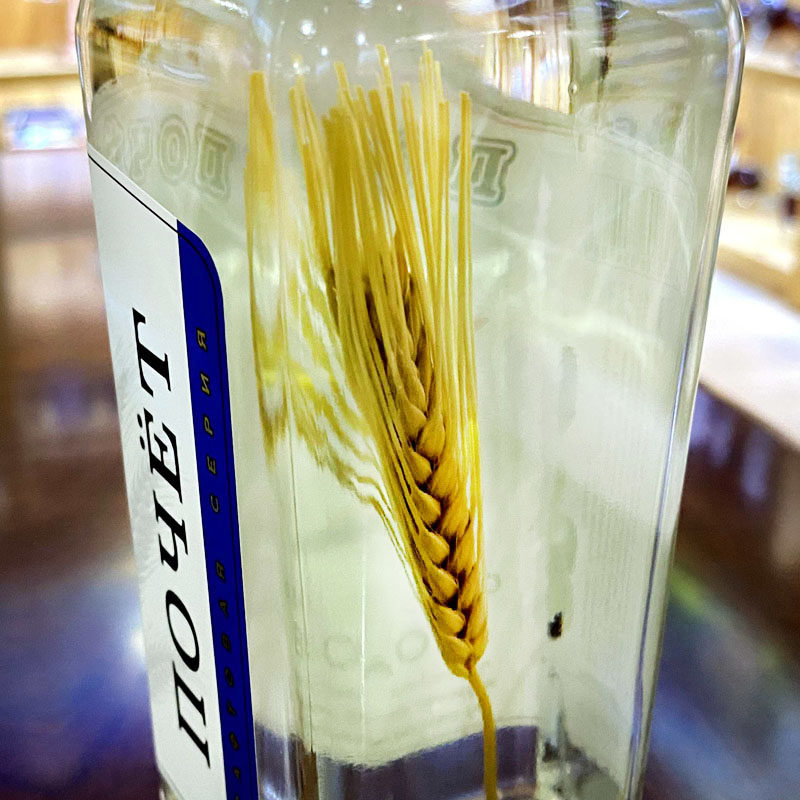 乌克兰原装进口巴乔麦穗伏特加500ml56高度白酒烈酒洋酒伏特加