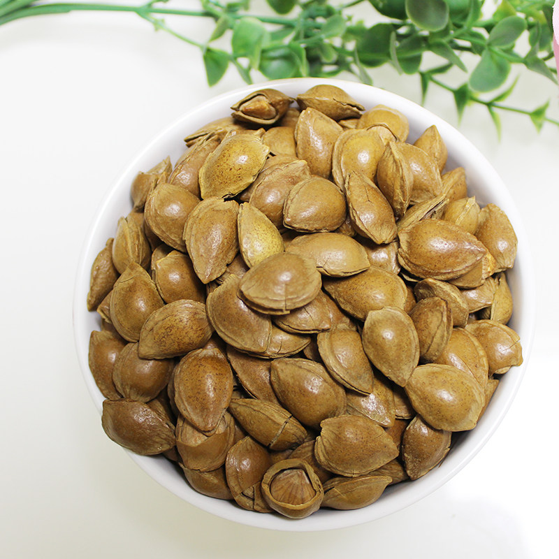 杏核小银新疆特产手剥小白开口带壳炒货坚果小银杏