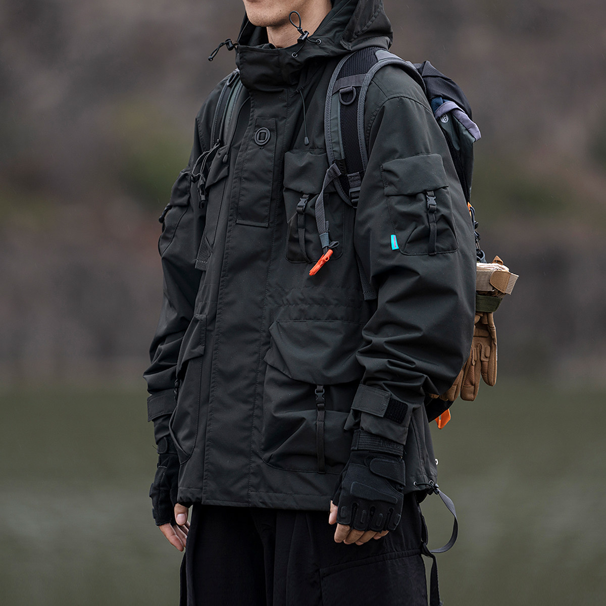 日系潮牌户外连帽工装冲锋衣男山系宽松机能夹克