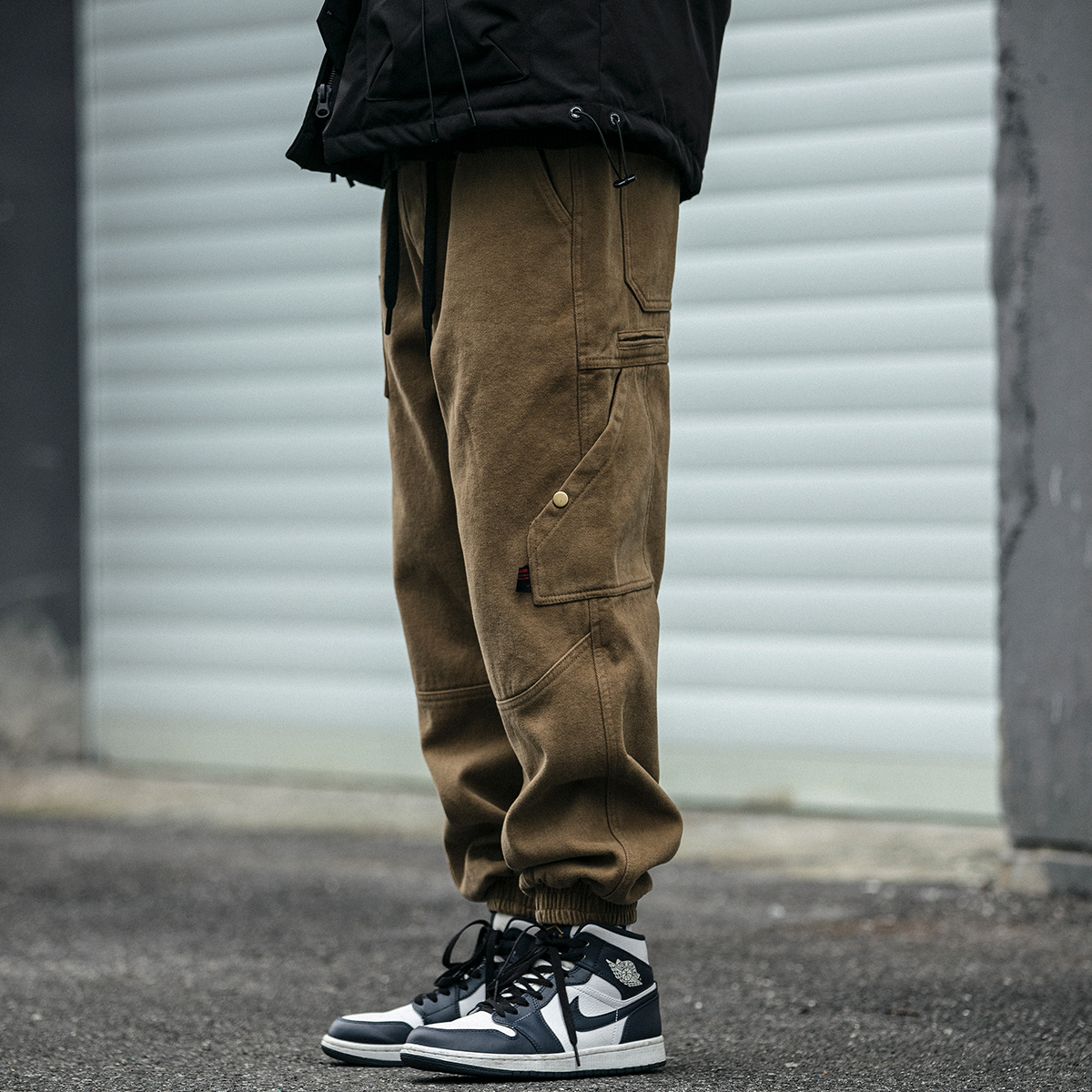 重工复合摇粒绒加绒加厚冬季卡其色工装裤韩版潮流宽松束脚棉裤男