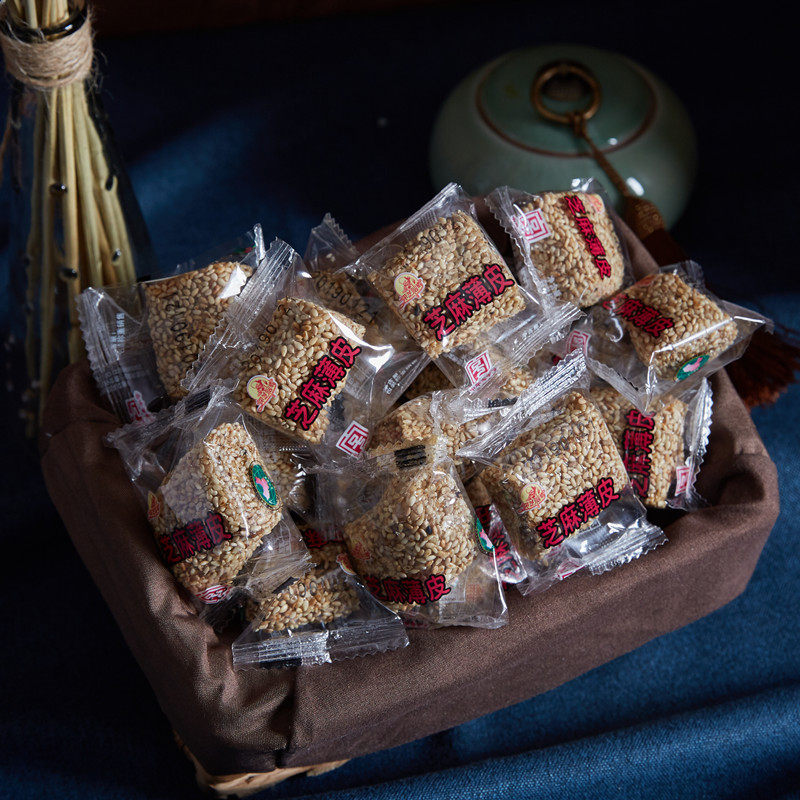 苏州土特产采芝零食糖果传统芝麻薄皮老式麦芽糖传统糖果