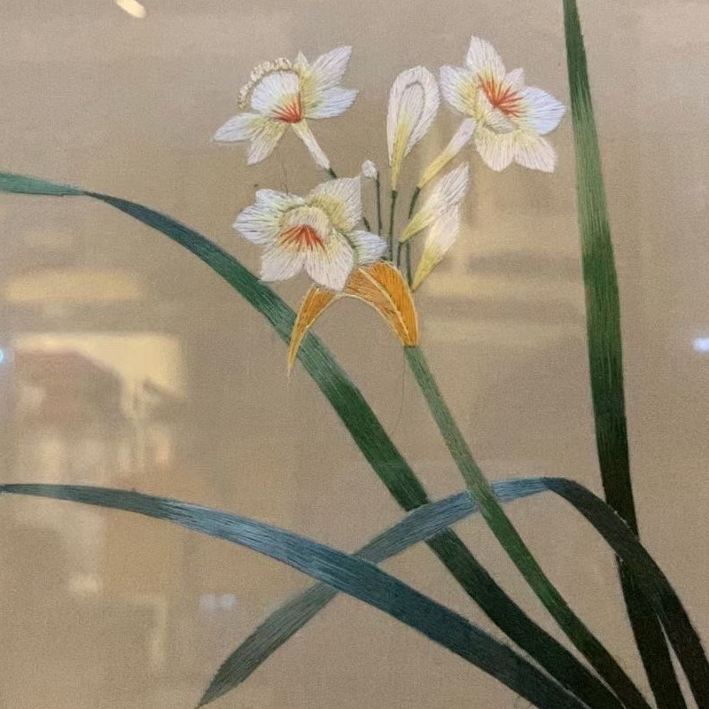 逸福福瑞苏州手工刺绣双面旋转摆台兰花摆件苏绣