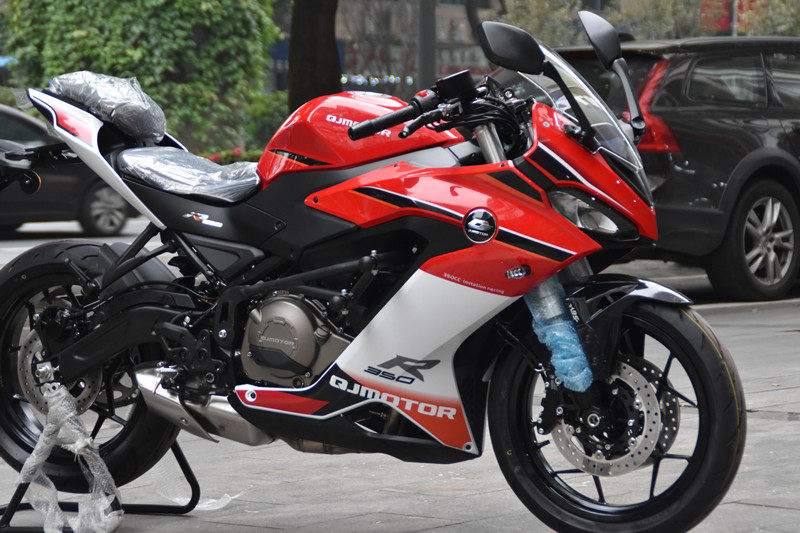 适用钱江保险杠弹簧头防摔护qj350竞技摩托车改装摩托车保险杠