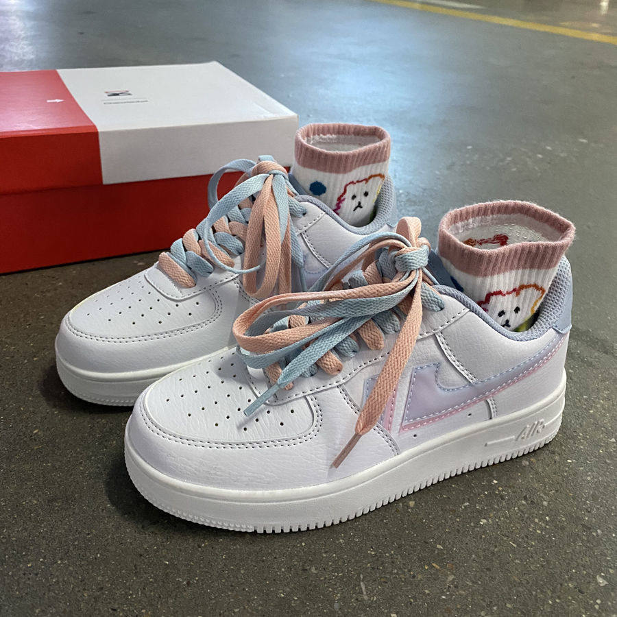 空军一号鞋带鸳鸯少女软妹板鞋女双钩蓝粉樱花白蓝粉时尚休闲鞋