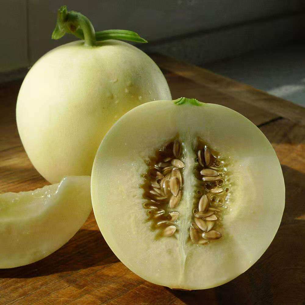 香瓜玉茹甜瓜新鲜10斤包邮郁金香绿宝石羊角田园甜瓜