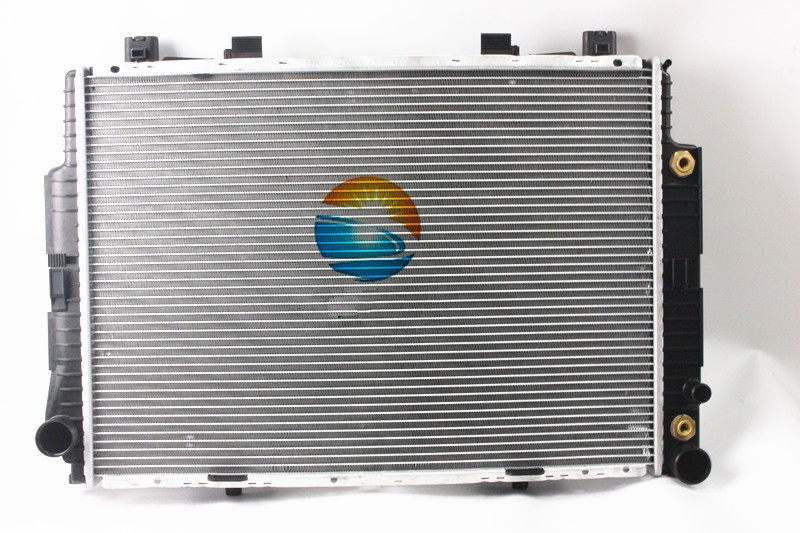 适配奔驰w140s280s300s320s325s400s500s600散热器水箱