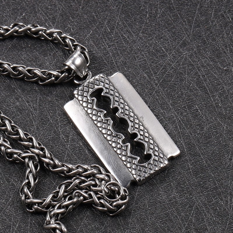 潮牌hiphop刀片男士项链吊坠钛钢挂链复古个性潮人日韩毛衣链朋克