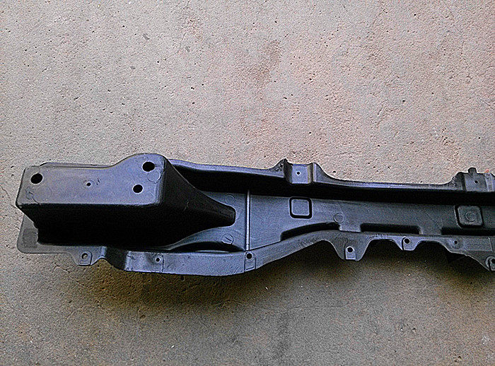 保险杠起亚k3s内铁支架骨架内衬厂家4s专供保险杠