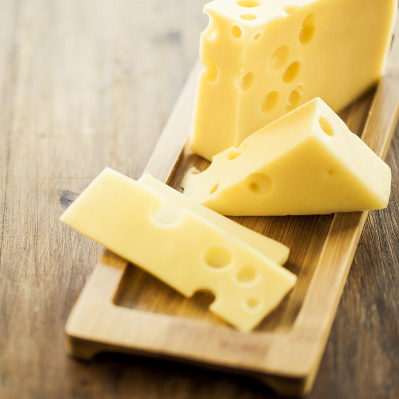 瑞士大孔芝士奶酪块emmental cheese艾蒙塔干酪即食芝士500克包邮