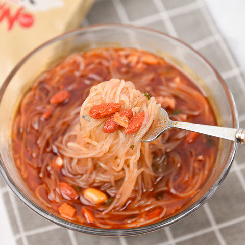 小米酸辣方便速食红薯粉丝袋装桶装枸杞养生螺蛳粉