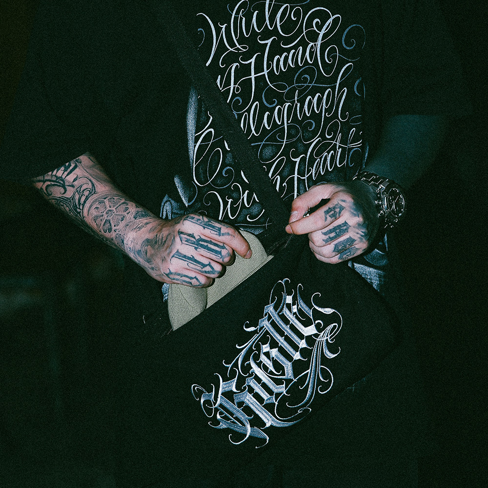 双头ekhlas纹身three联名西海岸卡诺花体字男女平板挎包