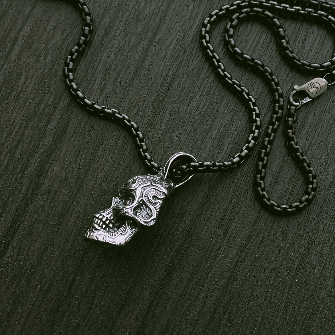 现货美国威廉亨利银饰williamhenry大号手工纯银雕刻骷髅项链