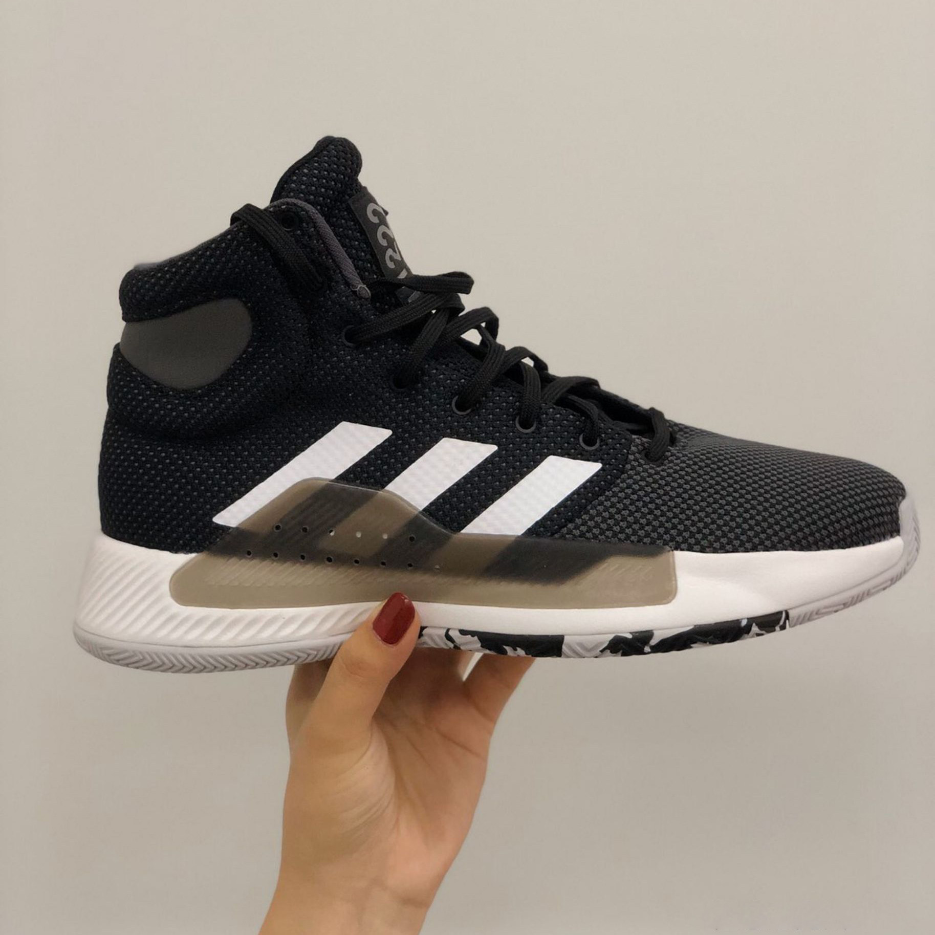 adidas阿迪达斯男鞋probouncemadness实战减震高帮篮球鞋篮球鞋