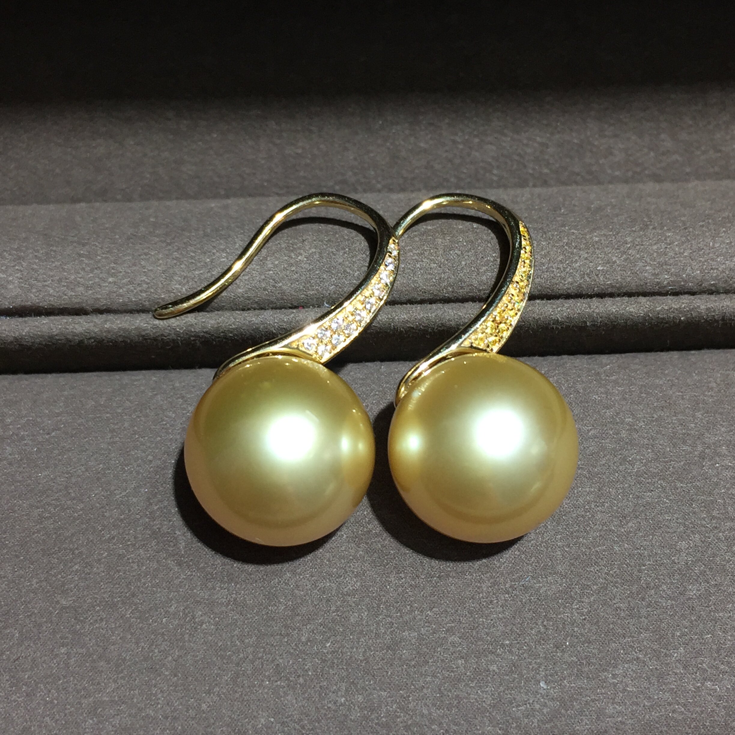 麦典1112mm海水南洋金珍珠耳环强光18k豪华款高跟鞋珍珠耳钩