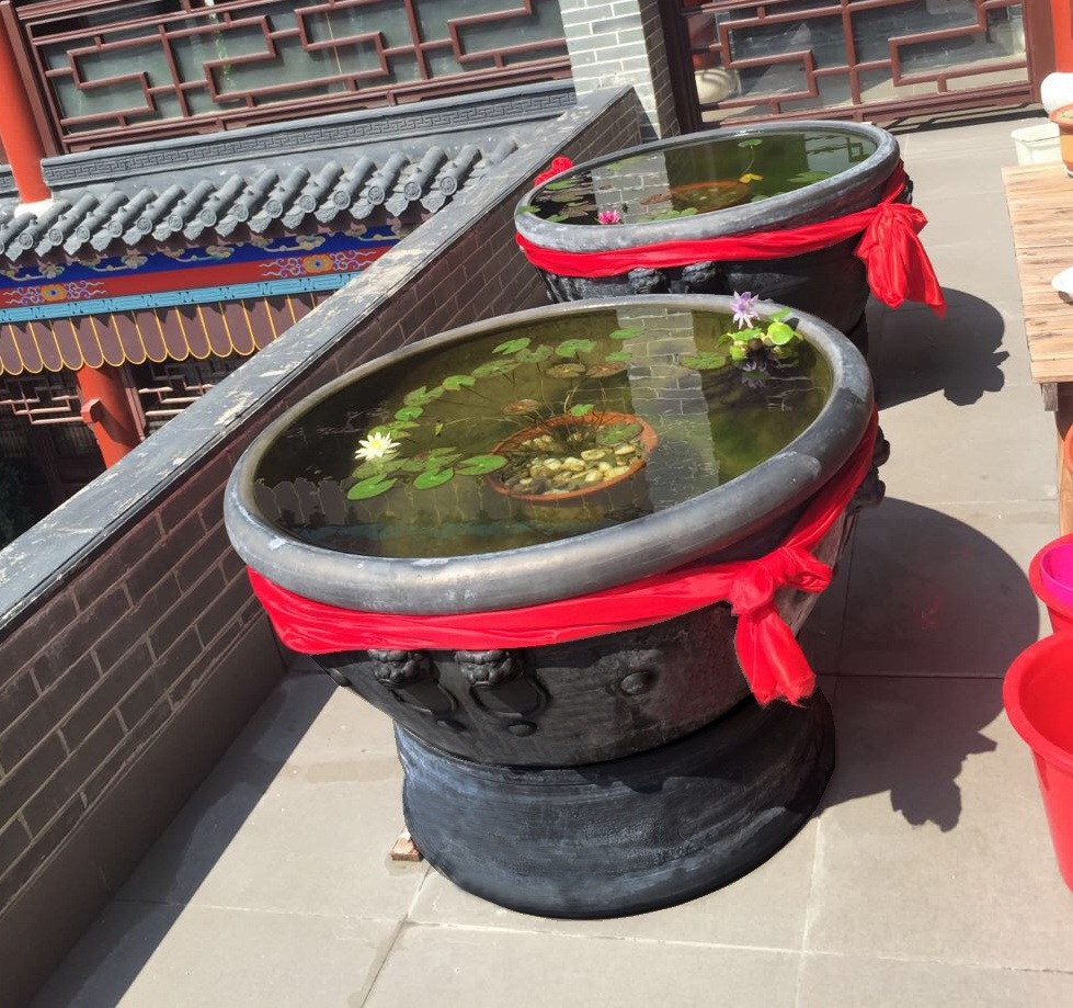 老北京鱼古法养鱼一米虎头大水缸瓦盆石头鱼缸鱼缸