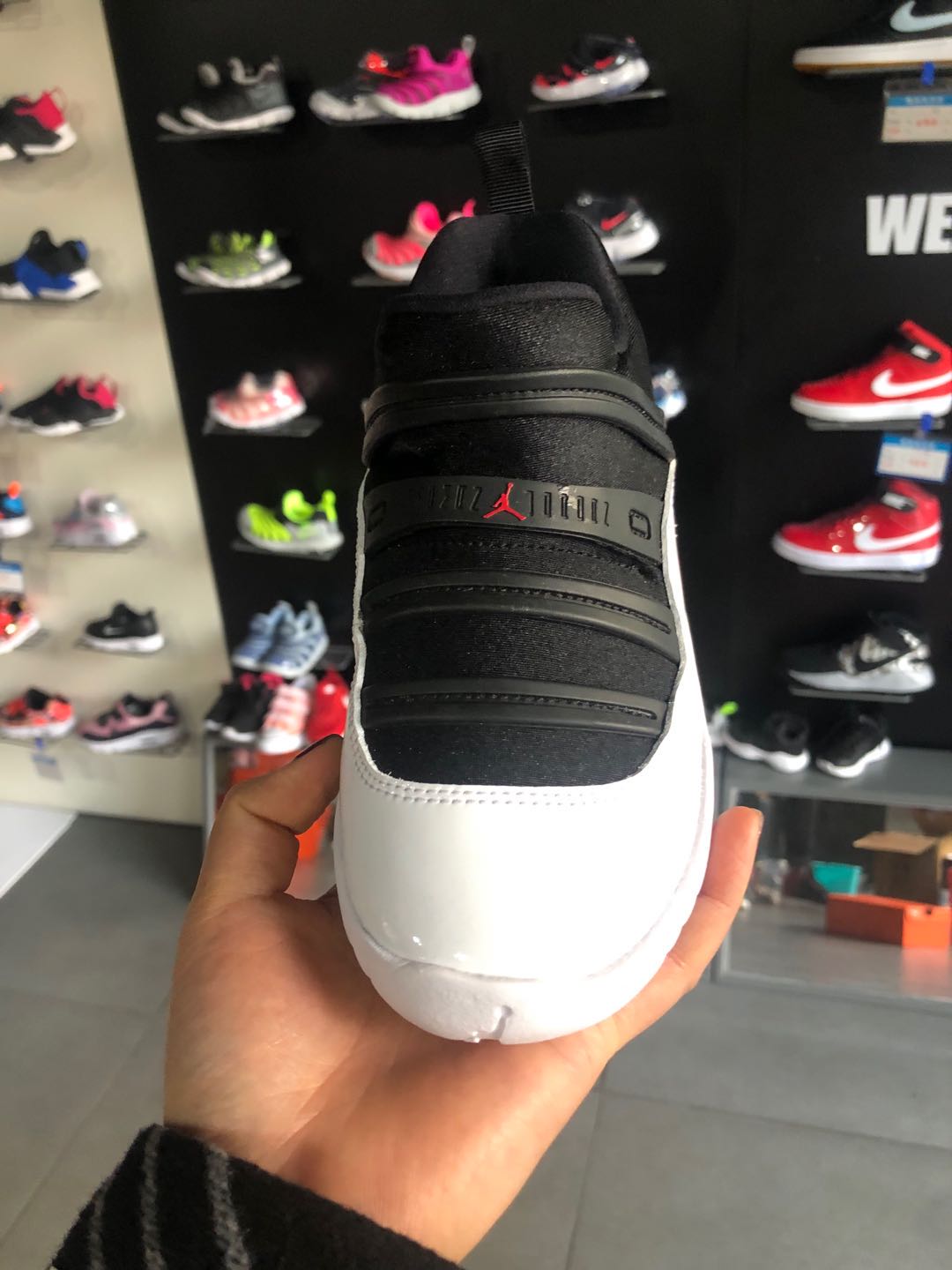 jordan 11 retro aj11 2020款 低帮儿童运动休闲篮球鞋bq7101-010