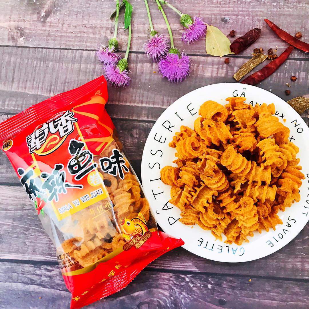 1份10袋起包狗牙儿比萨零食食品小吃水煮鱼味膨化食品