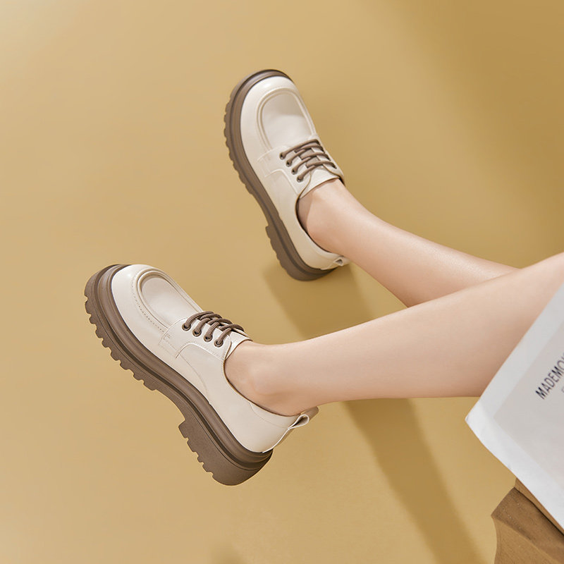 卓诗尼2023春季新款单鞋百搭厚底乐福女鞋白色乐福鞋豆豆鞋