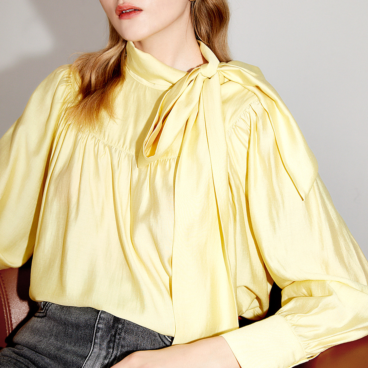 衬衫预售misscocoon黄衬衫2021秋装新款女装蝴蝶结衬衫