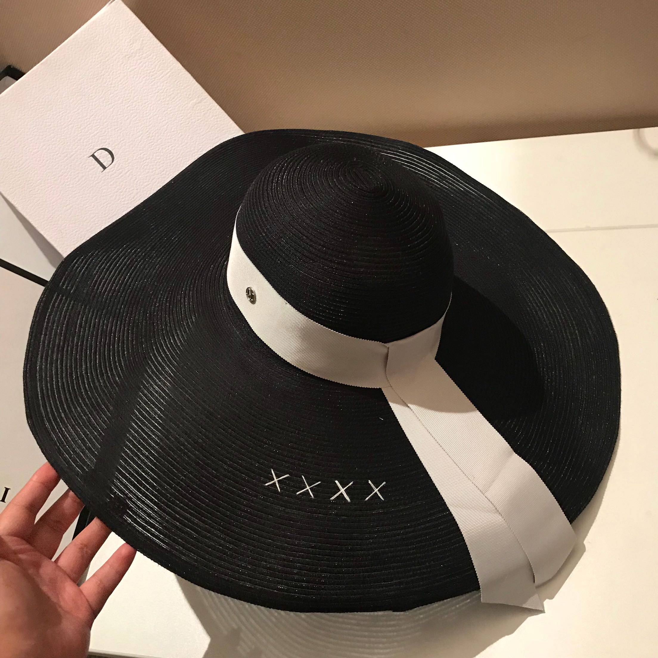 可折叠黑色遮阳帽草帽夏天防晒遮脸沙滩帽子海边帽子