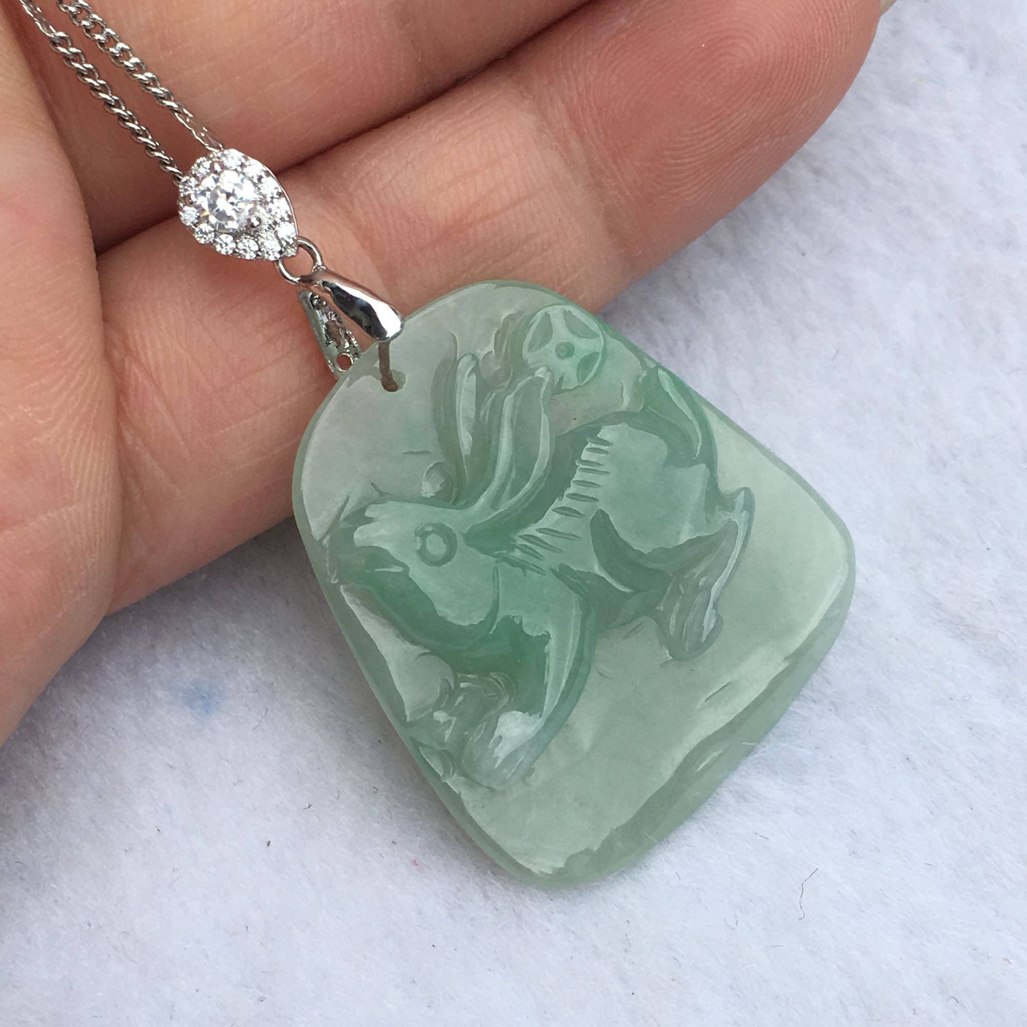 天然翡翠平安玉坠小孩吊坠女士兔牌生肖冰种颈饰