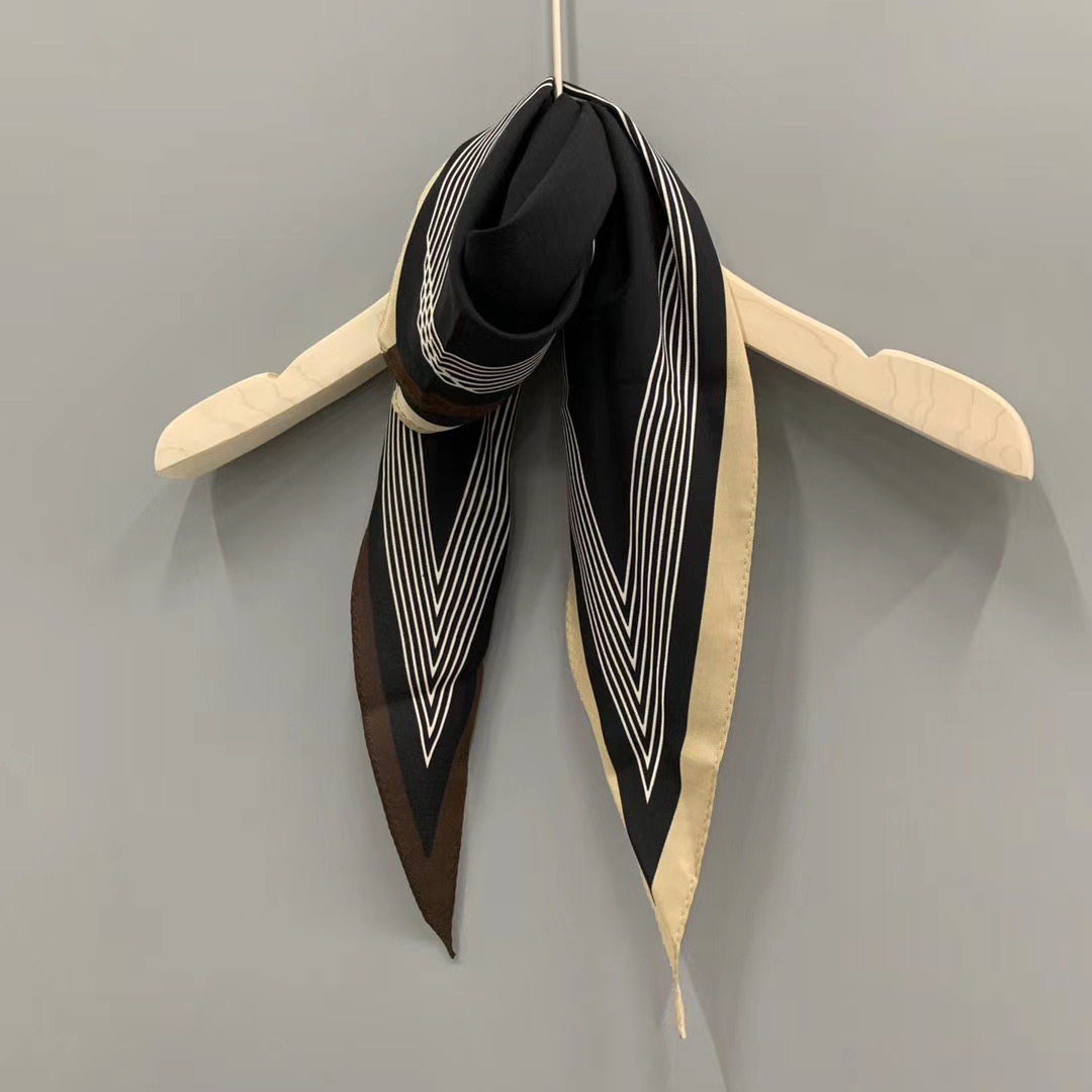 包邮韩国东大门代购bb2020秋季新款三角丝巾百搭围巾