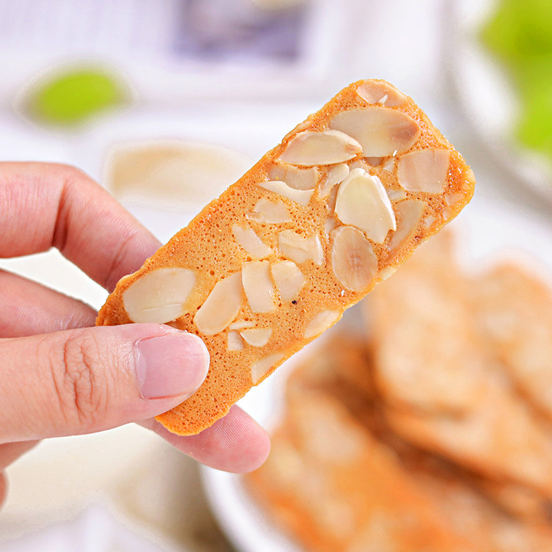 薄脆杏仁米惦坚果饼干瓦片小吃网红休闲早餐薄脆饼干
