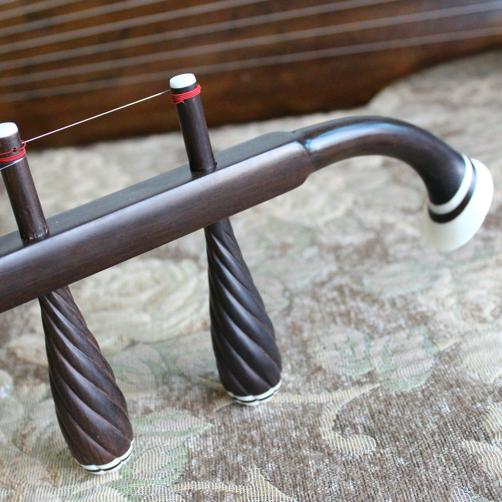 陆林生二胡手工蒙皮明清旧料老红木缅甸金花蟒神韵系列厂家直销