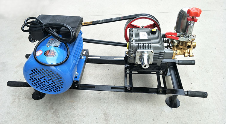 26型三缸柱塞泵配2.