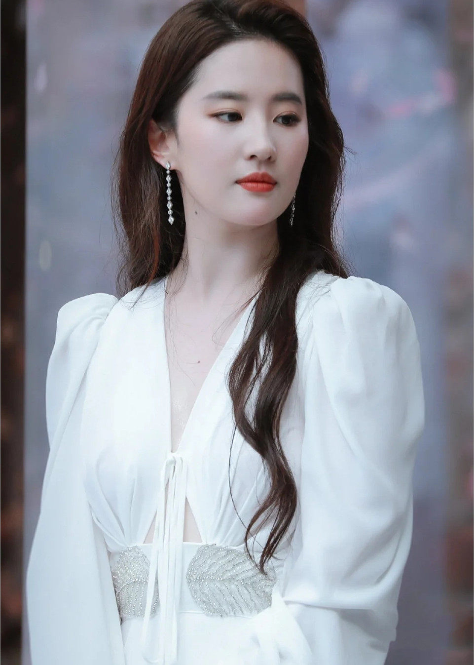 2022刘亦菲时尚气质结婚红毯走秀商演摄影白色礼服