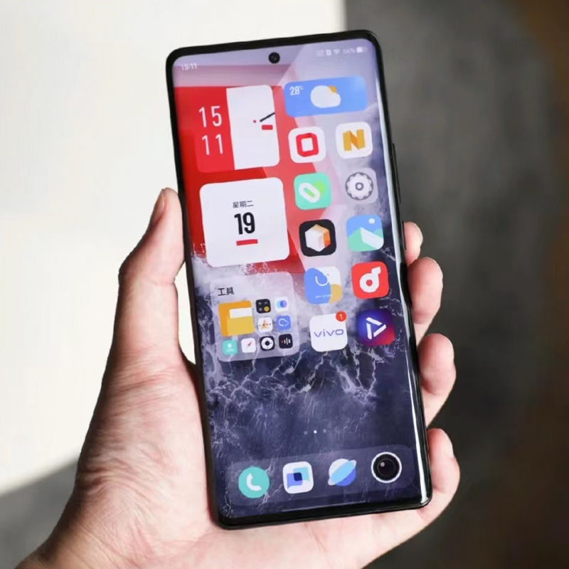 vivoiqoopro旗舰新品200w快充骁龙游戏电竞手机