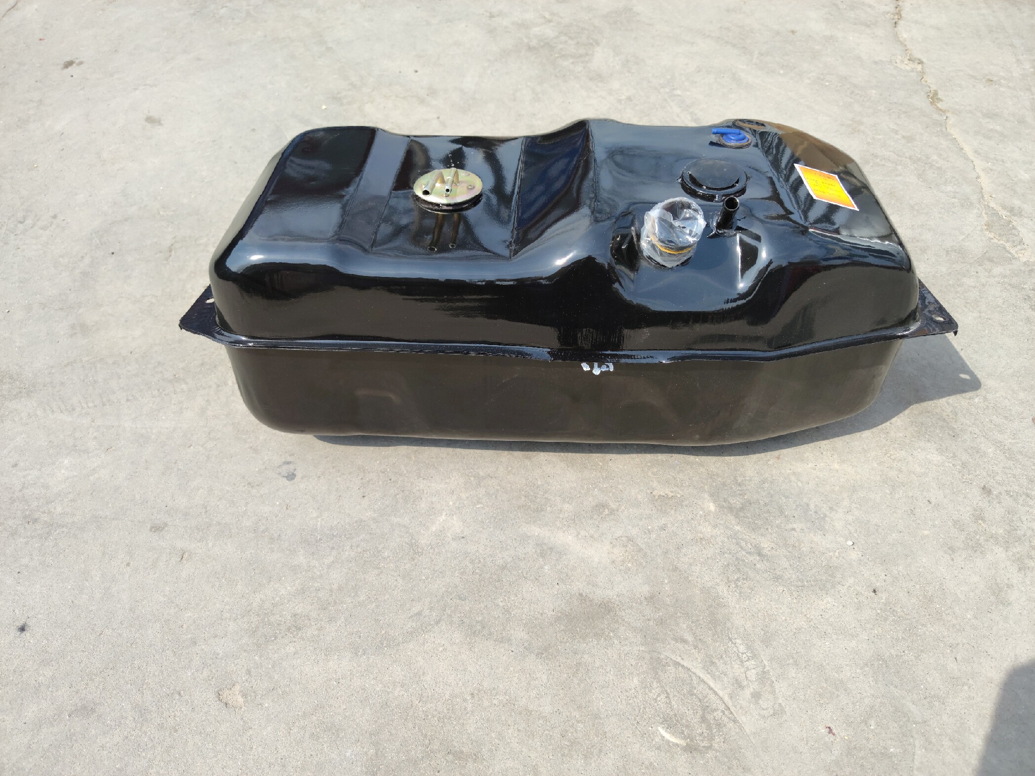 油箱卡威汽车配件k1皮卡w1k150汽车燃油油箱