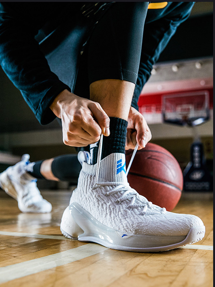 安踏kt4战靴静水流深克莱汤普森四代4代篮球鞋11841101/11911101