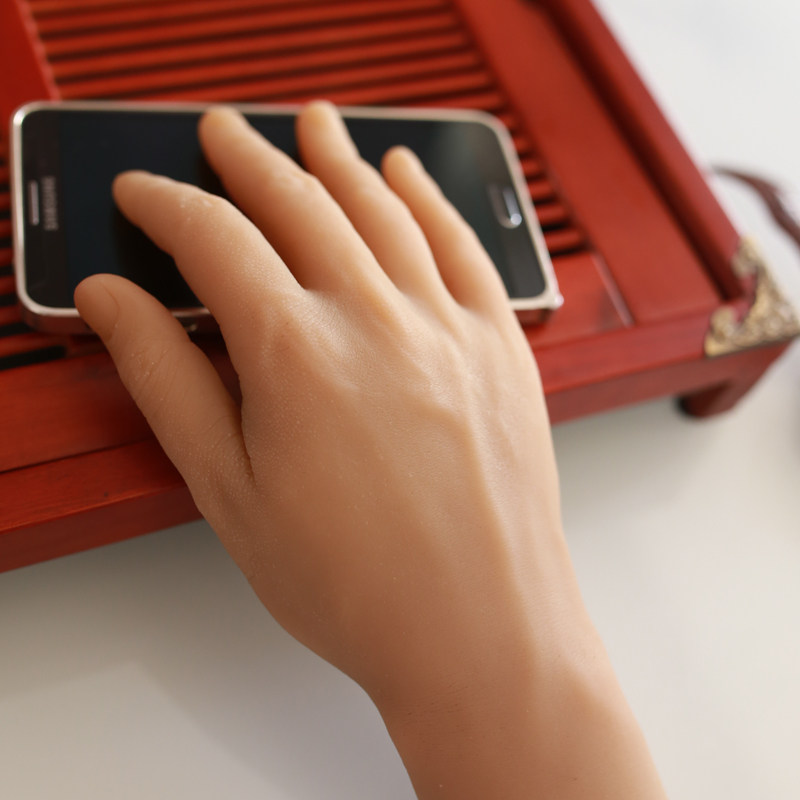 仿真倒模拍摄新款真人硅胶手模摄影男手模型服装模特