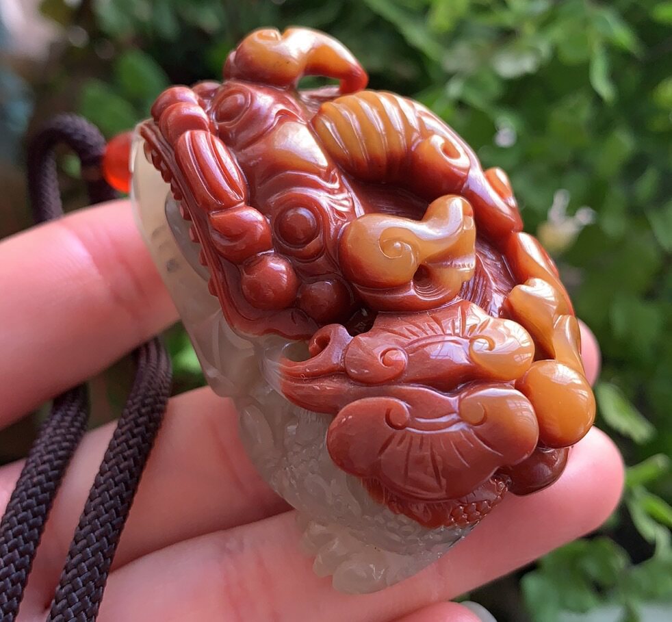 杨玉家云南天然黄龙玉福禄寿三色鸡血红霸王貔貅手玩件证书包邮