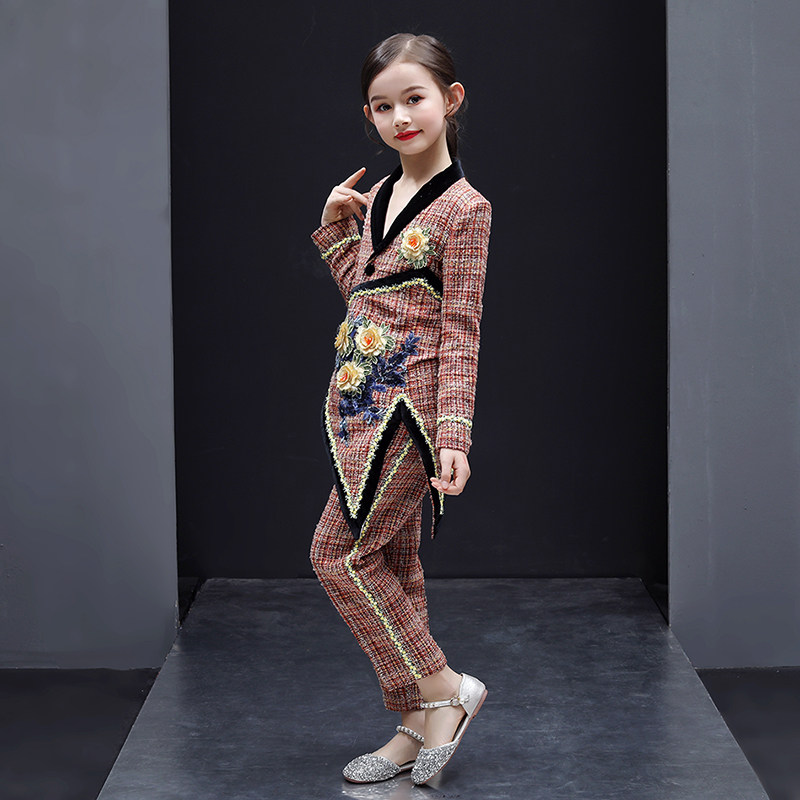 女童西装套装2020新款潮童模特走秀小女孩儿童儿童礼服