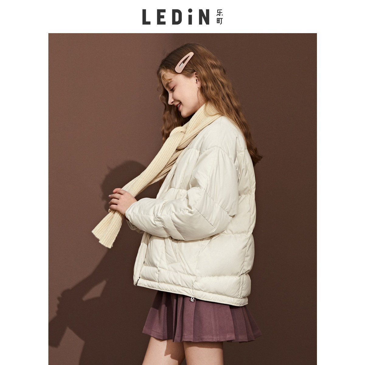 乐町圆领包边短款羽绒服2019冬季新款羽绒服