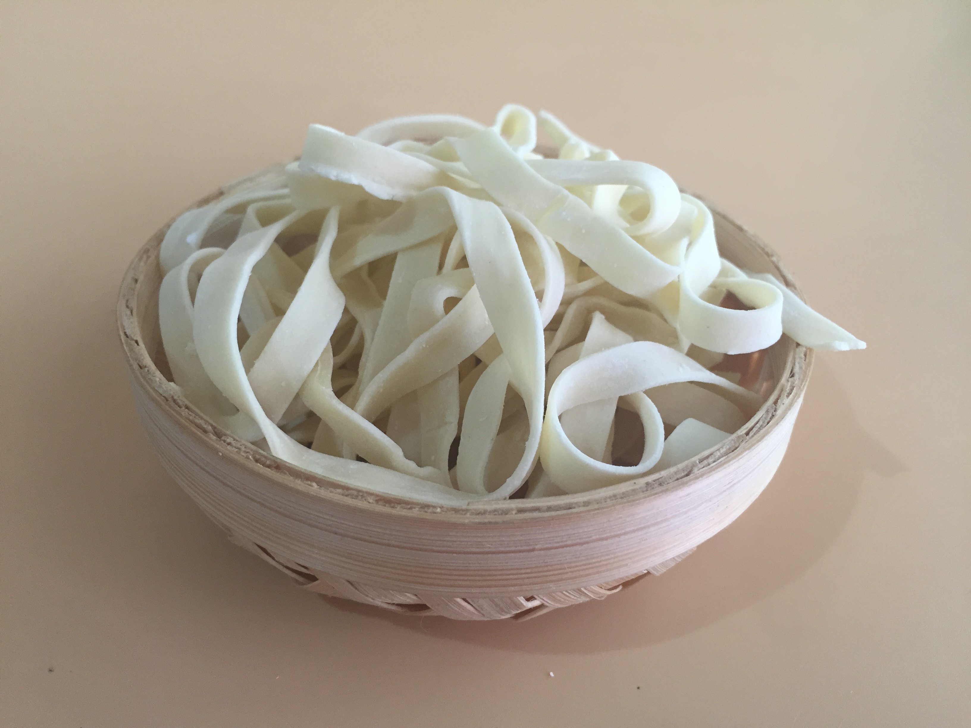 贵州特产遵义豆花面专用水面条碱水面宽面条真空包装买4包邮