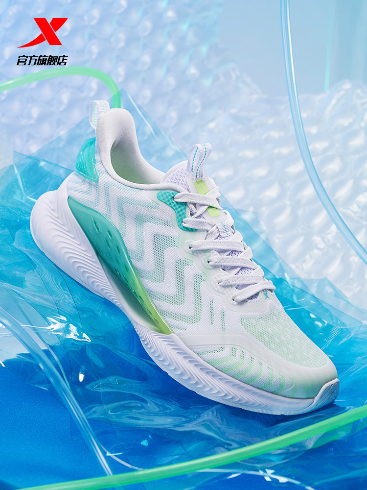 氢风科技特步男鞋2021春夏季正品运动鞋男女跑步跑步鞋