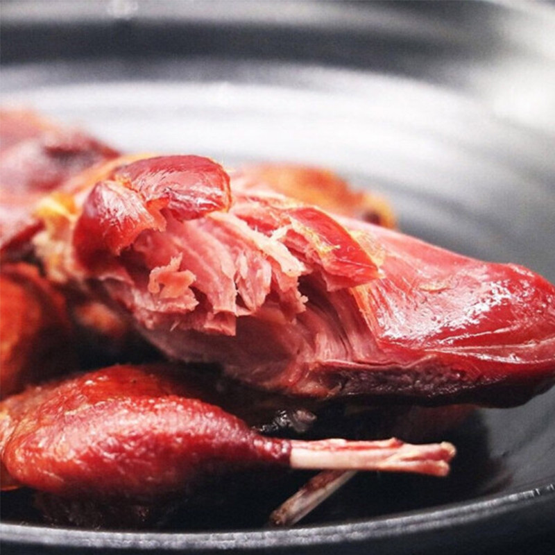 8只包邮四川土特产农家自制烟熏腌腊鹌鹑切块下酒越嚼越香50g真空