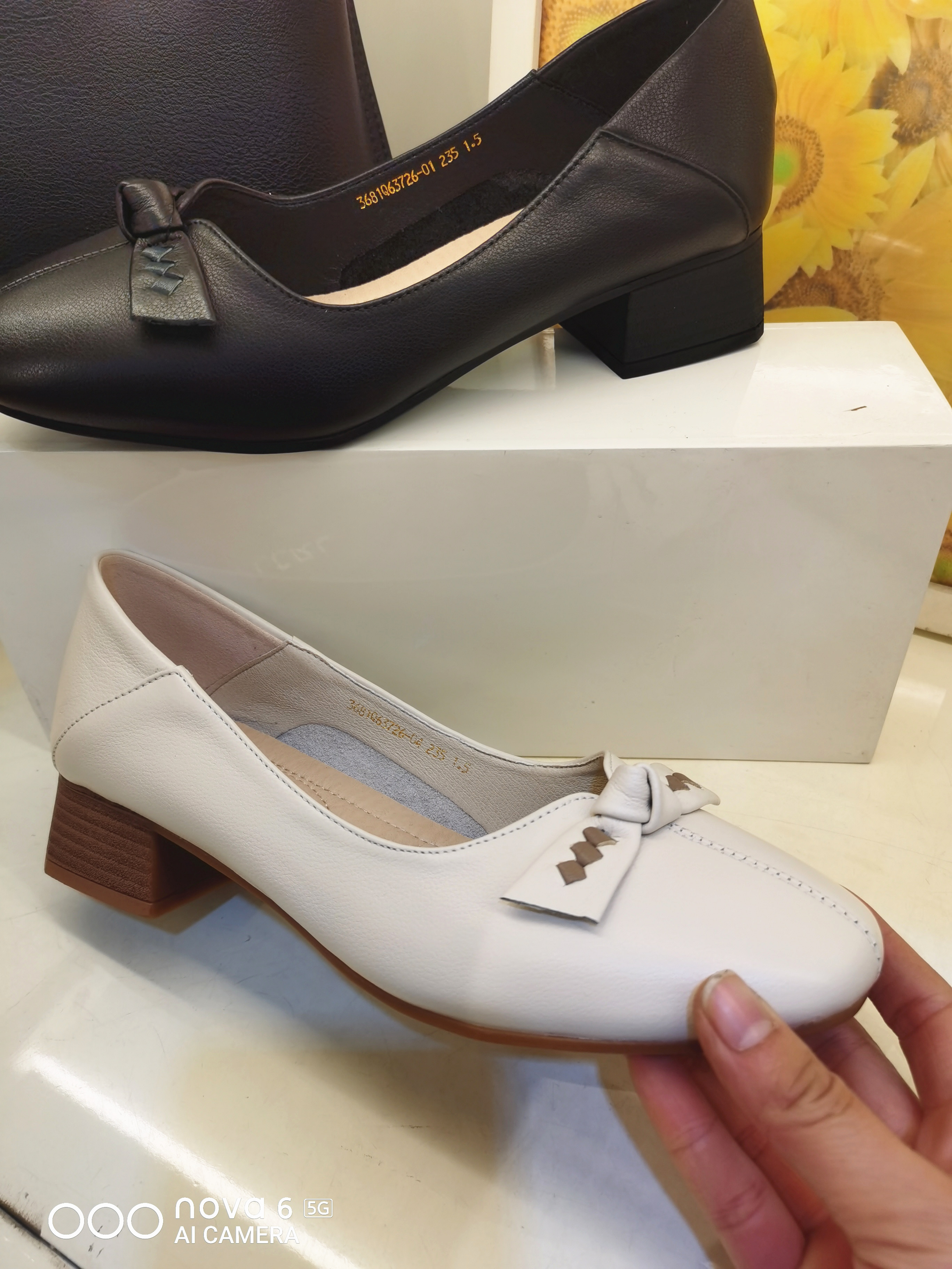 日泰皮鞋女鞋专柜正品2021春夏超软搭扣真皮单鞋