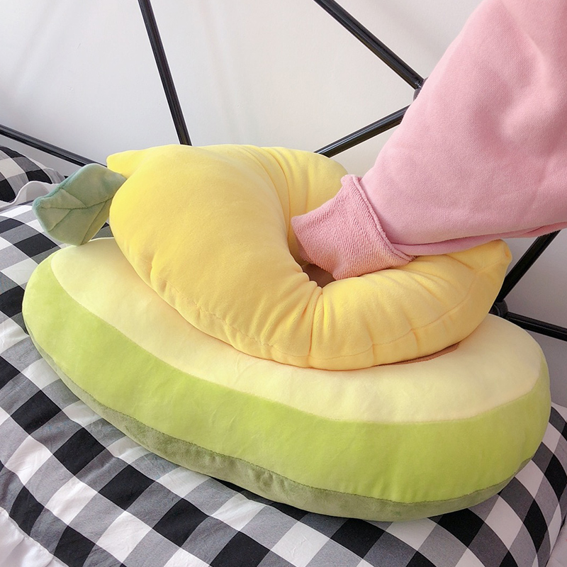 粉色桃子水果抱枕草莓公仔布娃娃超软可爱毛绒玩具少女心玩偶礼物