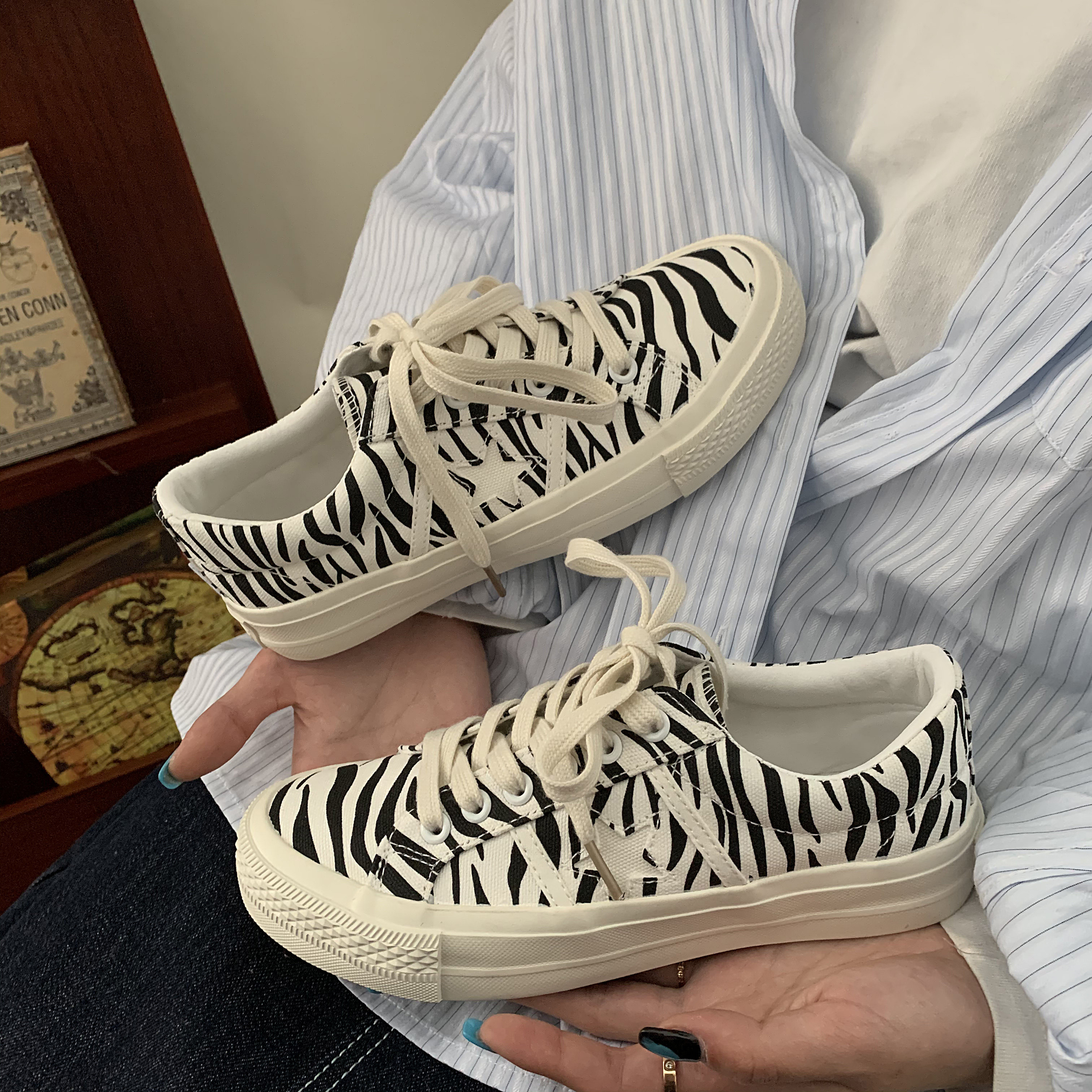 黄洛林鞋女风帆原宿百搭ins鞋子韩版纹板斑马帆布鞋