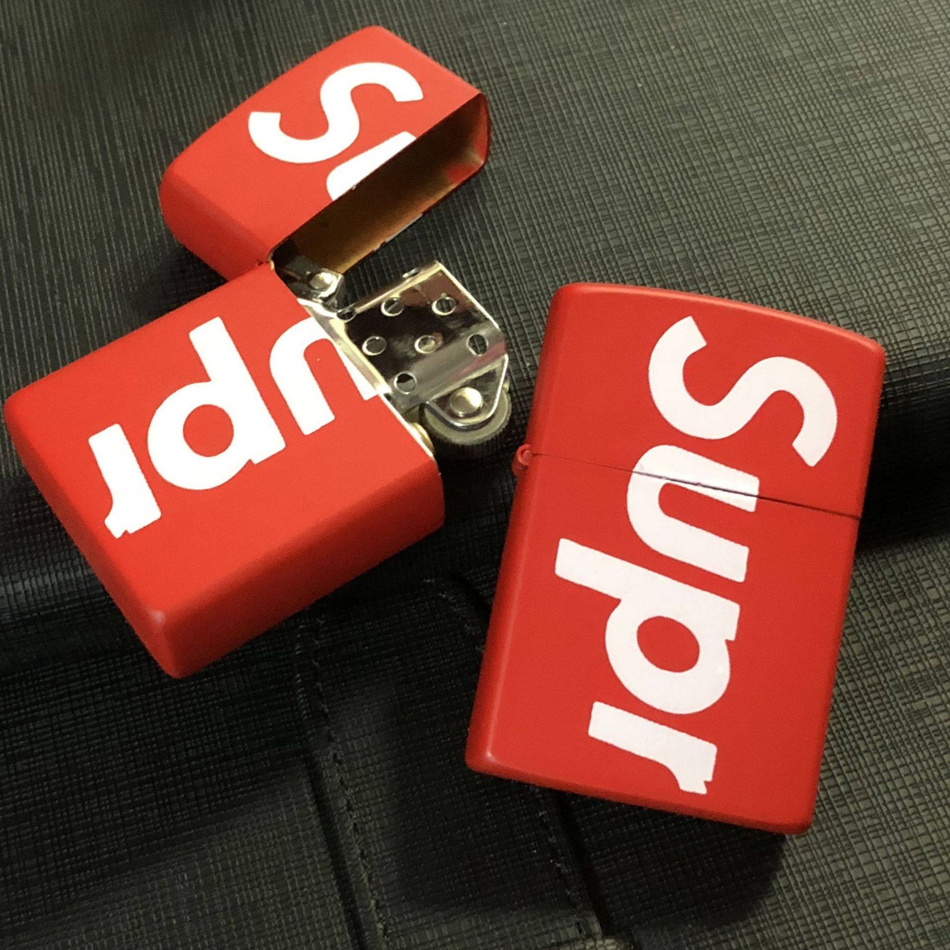 新款supreme潮牌联名潮流个性创意限量潮铜砂轮煤油打火机