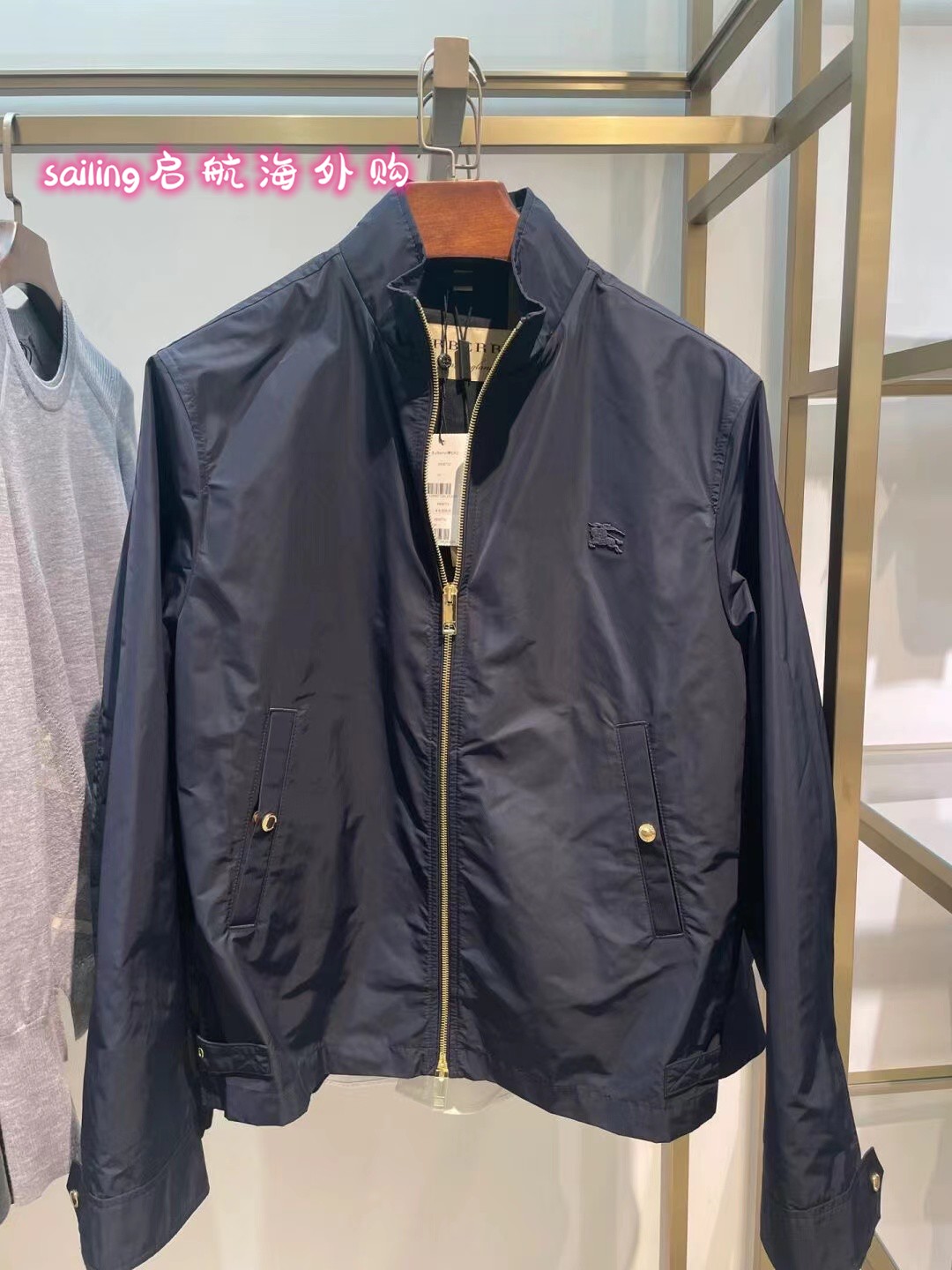 Burberry/巴宝莉新款 男士经典战马徽标立领夹克休闲纯色薄外套女