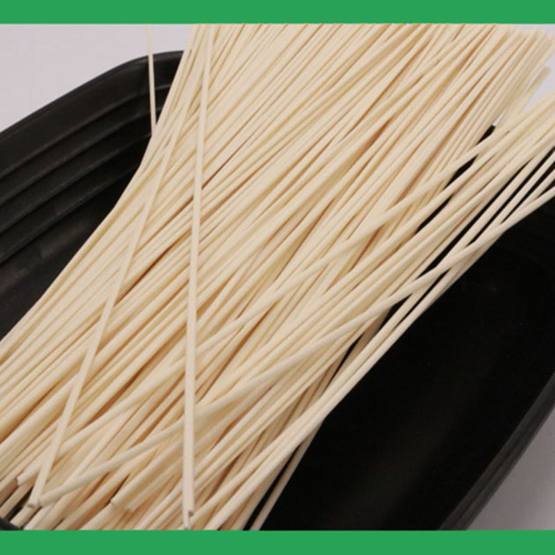 新疆奇台地直产地400g面粉挂面条子拌面拉拉面面条