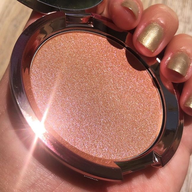 becca新品限量偏光色小飞碟高光粉饼ownyour高光