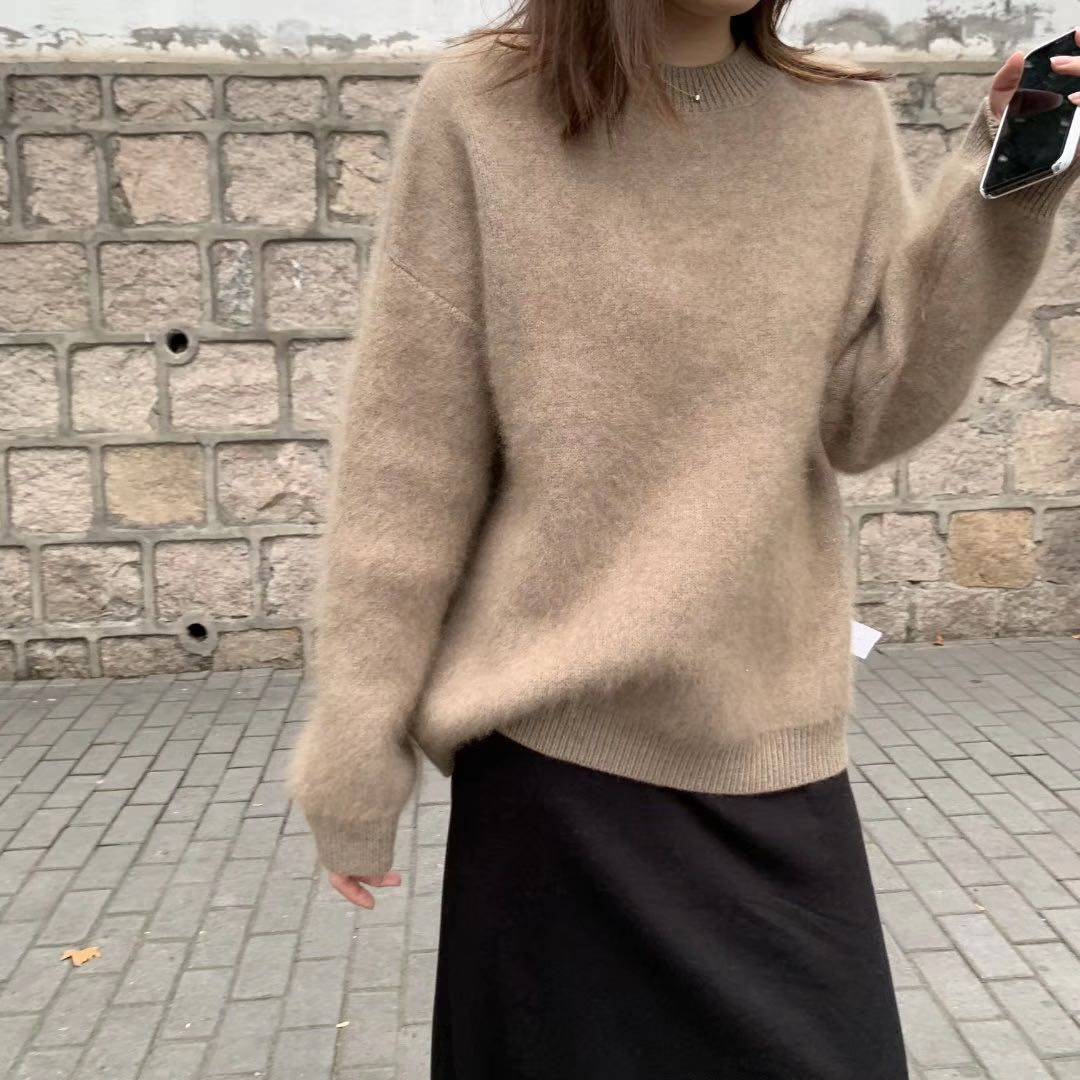 秋冬新款浣熊绒毛衣女圆领鹤绒套头宽松慵懒风加厚针织貂绒羊毛衫