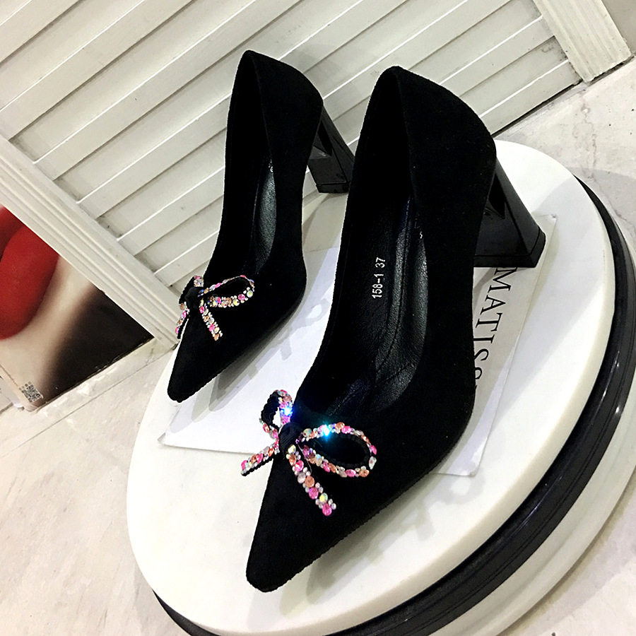 萝卜卜丁高跟鞋2019新款百搭水钻蝴蝶结细跟浅口单鞋