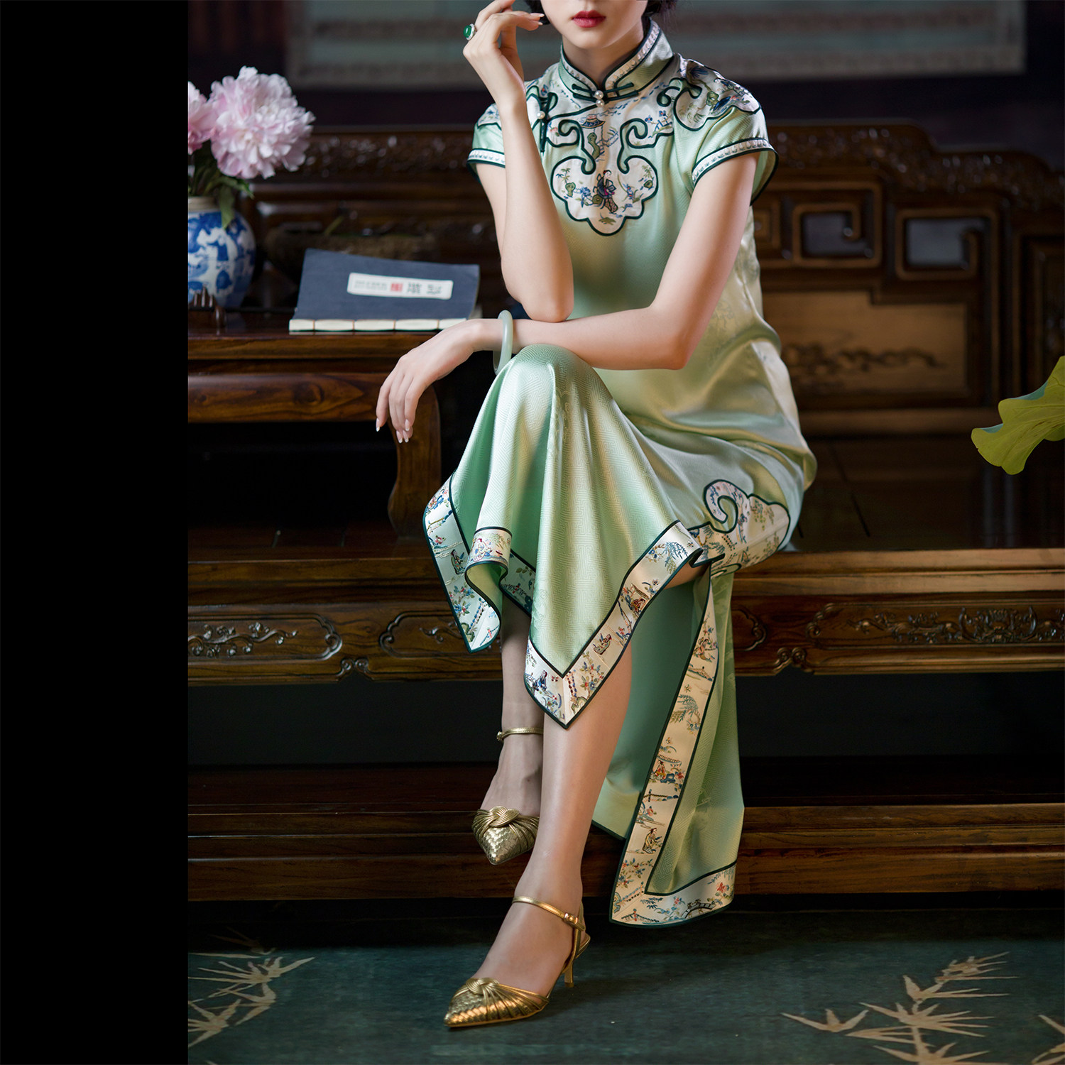 西园旗袍短袖重缎提花头手如意游梦古董晚清旗袍